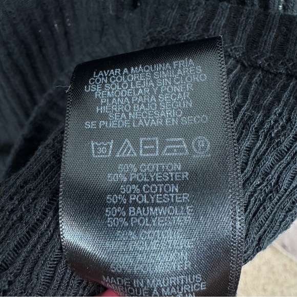 Pilcro Semi Sheer Ribbed Short Sleeve Black Top Size XL - Picture 6 of 6